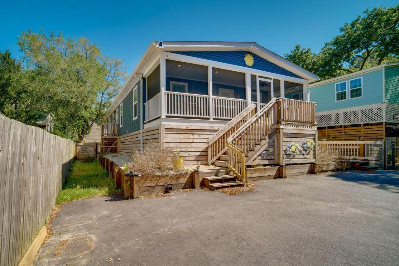 Charleston Home With Porch - 3 Mi To Folly Beach! エクステリア 写真