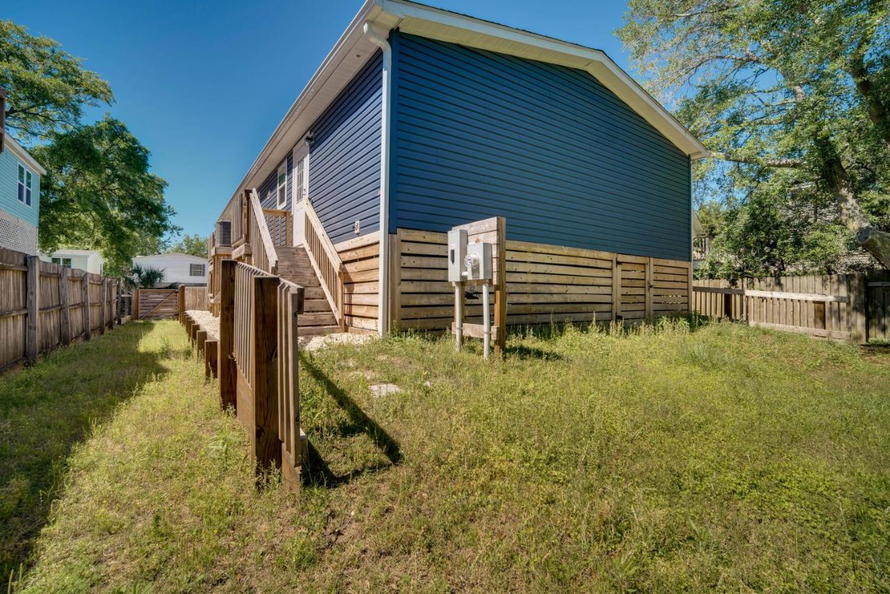 Charleston Home With Porch - 3 Mi To Folly Beach! エクステリア 写真